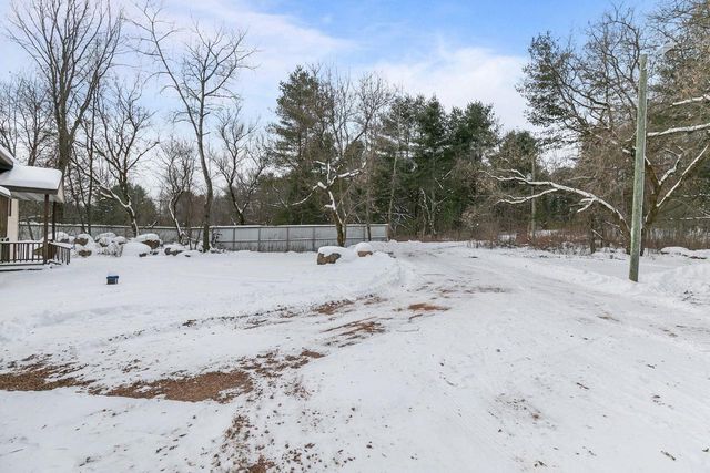 N8790 REDSAND ROAD, Iola, WI 54945