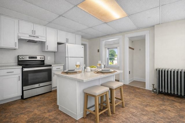 18 Shillaber Street, Salem, MA 01970