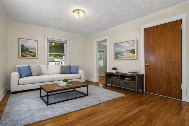 18 Shillaber Street, Salem, MA 01970