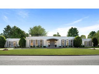 4275 S Forest Ct, Cherry Hills Village, CO 80113