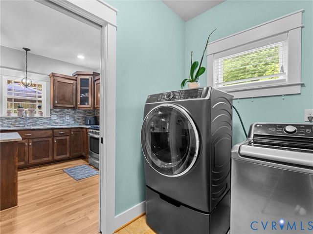 12301 Point Landing Ct, Midlothian, VA 23112