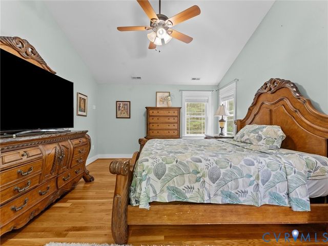 12301 Point Landing Ct, Midlothian, VA 23112