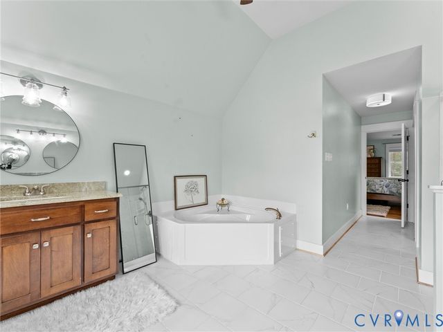 12301 Point Landing Ct, Midlothian, VA 23112