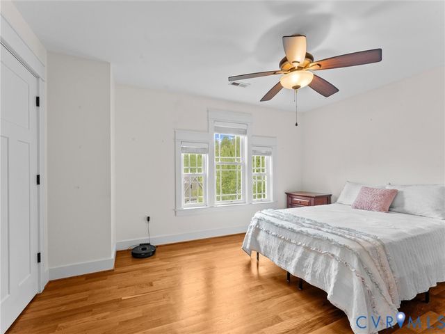12301 Point Landing Ct, Midlothian, VA 23112
