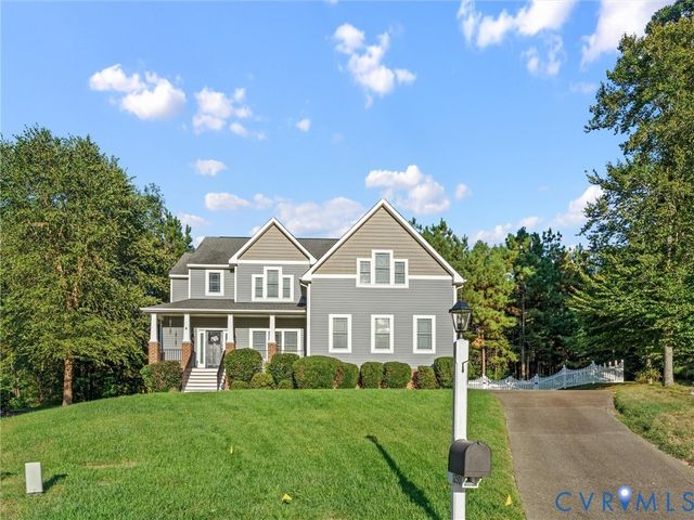 12301 Point Landing Ct, Midlothian, VA 23112