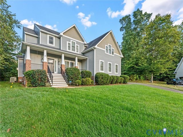 12301 Point Landing Ct, Midlothian, VA 23112