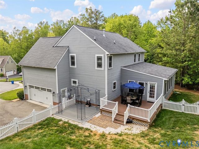 12301 Point Landing Ct, Midlothian, VA 23112