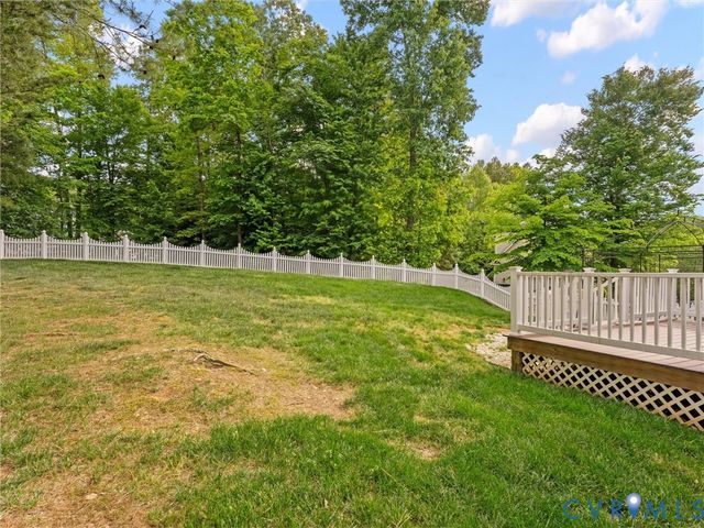 12301 Point Landing Ct, Midlothian, VA 23112