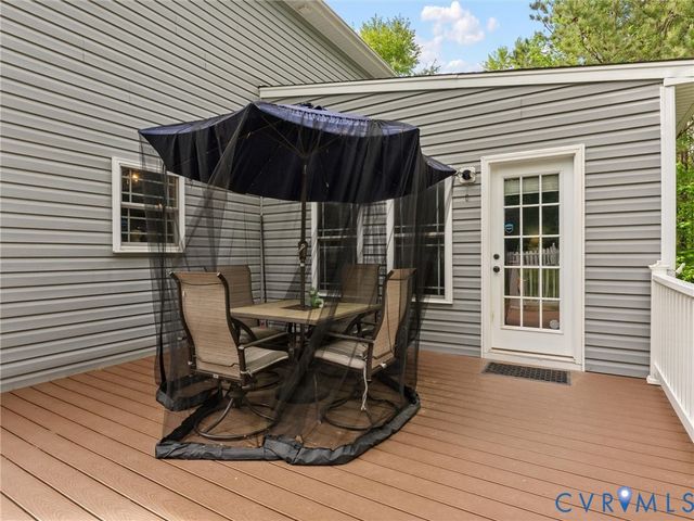 12301 Point Landing Ct, Midlothian, VA 23112
