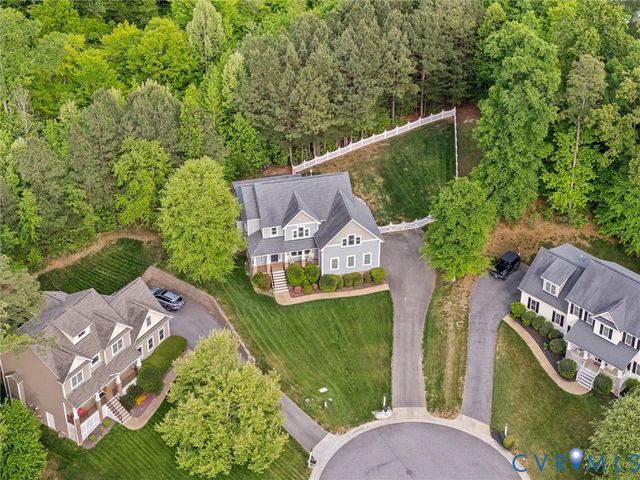12301 Point Landing Ct, Midlothian, VA 23112