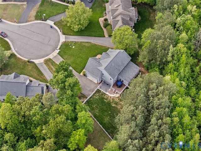 12301 Point Landing Ct, Midlothian, VA 23112