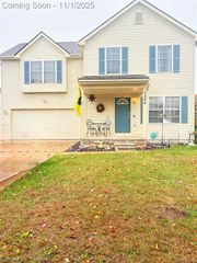 7244 Maplelawn Drive, Ypsilanti, MI 48197