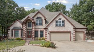 7964 S 33rd West Avenue, Tulsa, OK 74132