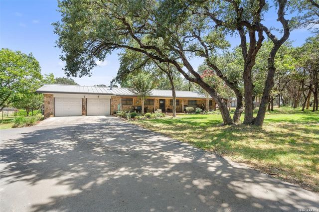 491 LONE OAK RD, New Braunfels, TX 78132