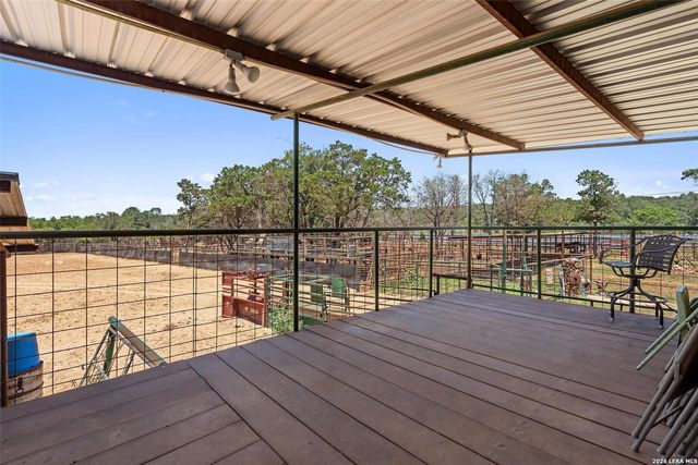 491 LONE OAK RD, New Braunfels, TX 78132