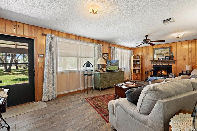 491 LONE OAK RD, New Braunfels, TX 78132