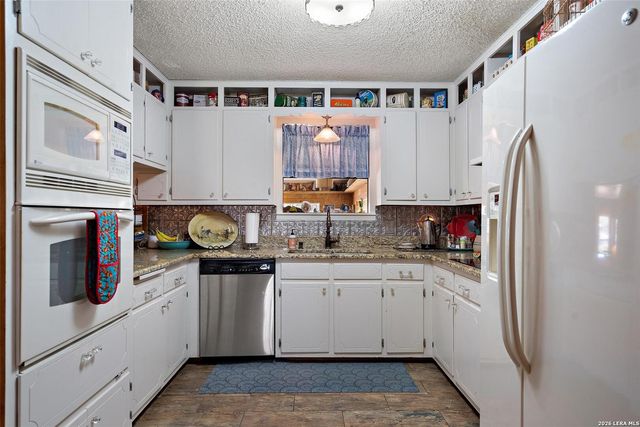 491 LONE OAK RD, New Braunfels, TX 78132