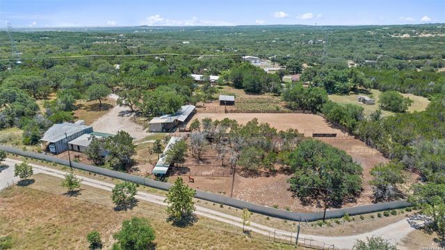 491 LONE OAK RD, New Braunfels, TX 78132