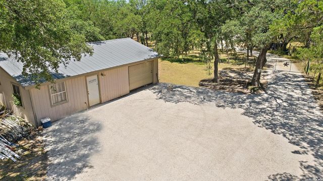 491 LONE OAK RD, New Braunfels, TX 78132