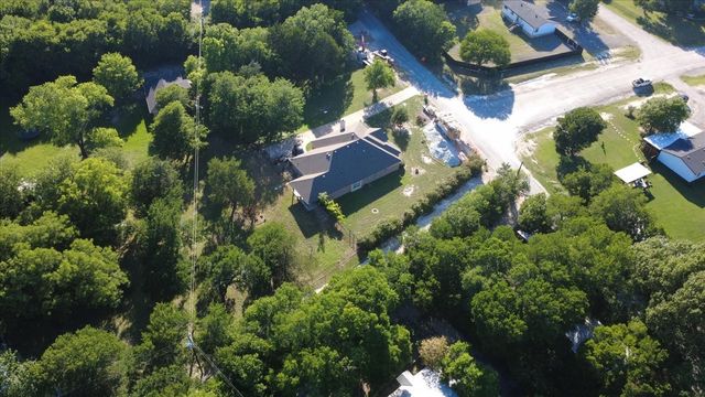 2338 Bells Chapel Road, Waxahachie, TX 75165