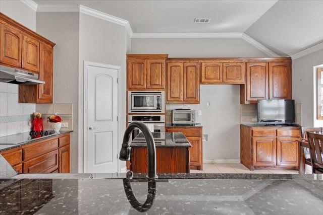 2338 Bells Chapel Road, Waxahachie, TX 75165