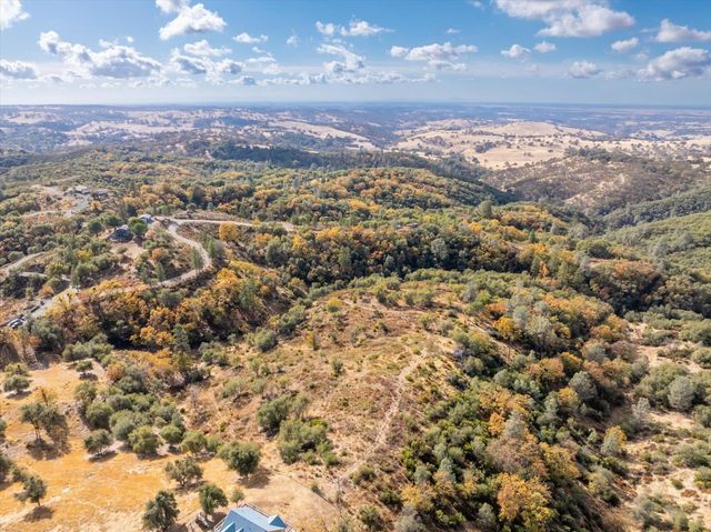 12000 Twin Pines Rd, Sutter Creek, CA 95685