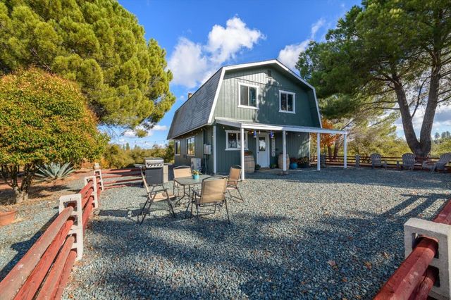 12000 Twin Pines Rd, Sutter Creek, CA 95685