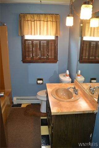 92 Lindhurst Drive, Lockport City, NY 14094