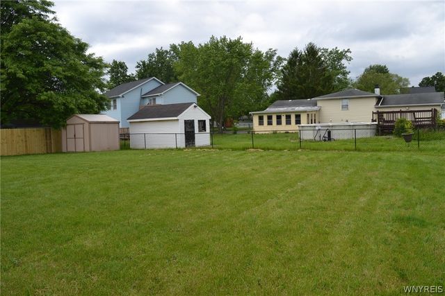 92 Lindhurst Drive, Lockport City, NY 14094