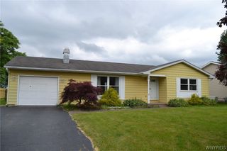 92 Lindhurst Drive, Lockport City, NY 14094
