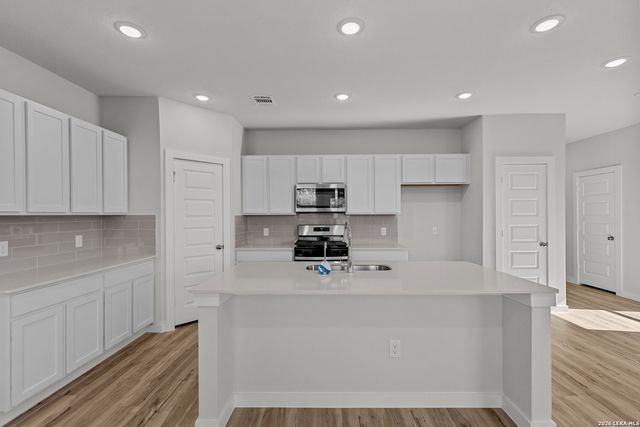 4318 Hobbiton Way, New Braunfels, TX 78130