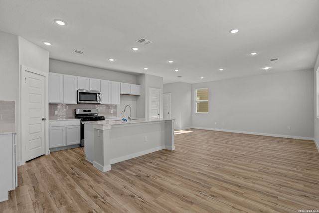 4318 Hobbiton Way, New Braunfels, TX 78130