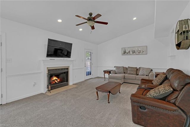 265 Lou Mac CT Court, Newport News, VA 23602