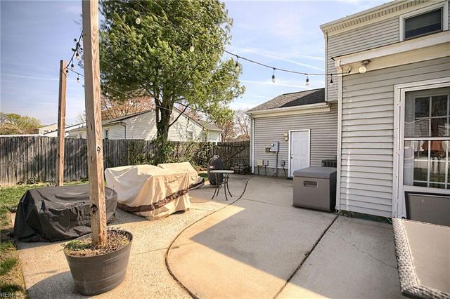 265 Lou Mac CT Court, Newport News, VA 23602