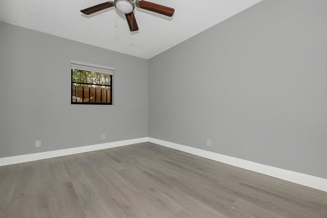 161 Meadows Drive 161, Boynton Beach, FL 33436