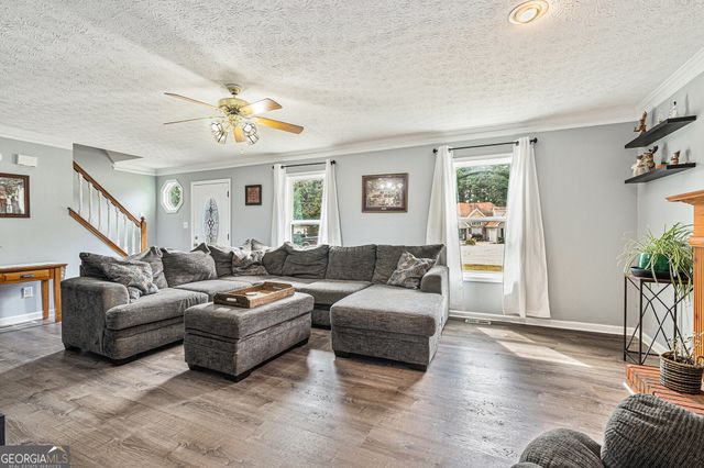 620 Tribble Way, Loganville, GA 30052