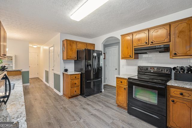 620 Tribble Way, Loganville, GA 30052