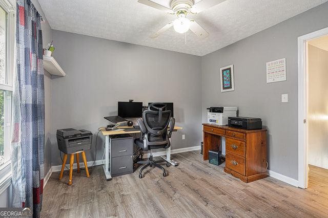 620 Tribble Way, Loganville, GA 30052