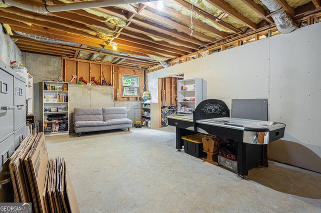 620 Tribble Way, Loganville, GA 30052