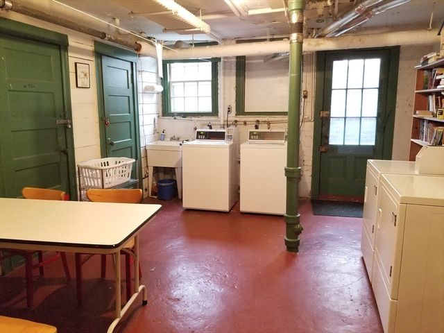 32 Shepard St 44, Cambridge, MA 02138