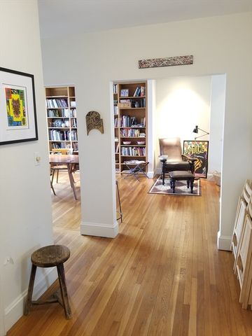 32 Shepard St 44, Cambridge, MA 02138