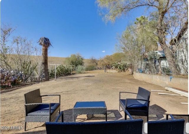 612 W PORPHYRY Street, Superior, AZ 85173