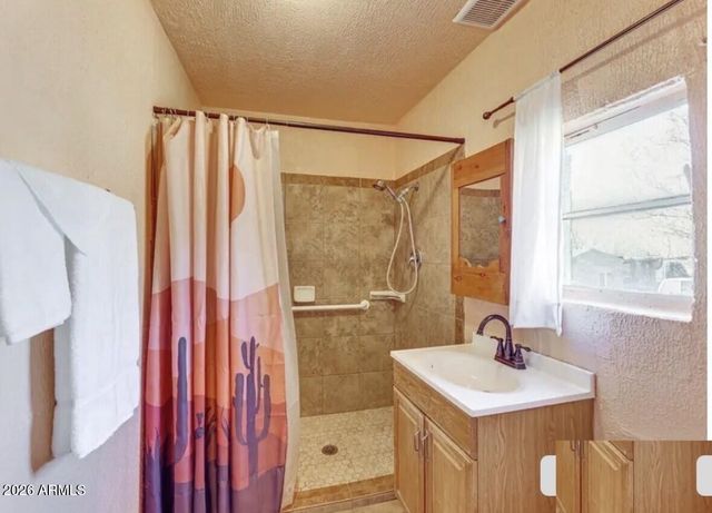 612 W PORPHYRY Street, Superior, AZ 85173