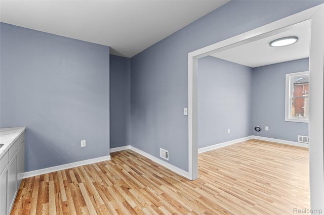 3346 S Blaine Street S, Detroit, MI 48206