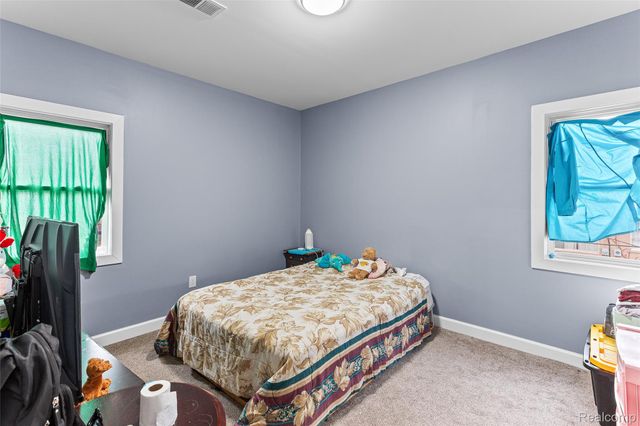 3346 S Blaine Street S, Detroit, MI 48206