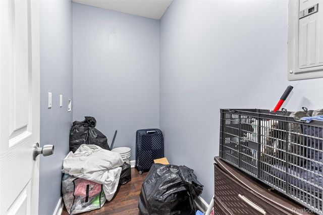 3346 S Blaine Street S, Detroit, MI 48206