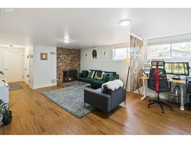 4642 Se 31ST Ave, Portland, OR 97202