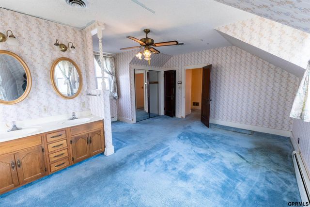 1210 1st Avenue, Nebraska City, NE 68410