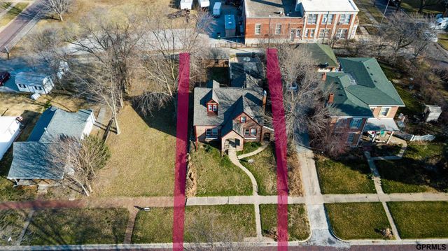 1210 1st Avenue, Nebraska City, NE 68410