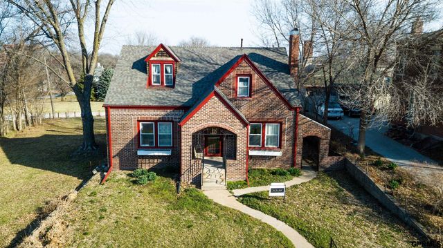 1210 1st Avenue, Nebraska City, NE 68410